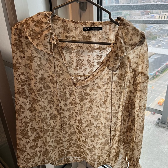 Zara blouse floral - Picture 1 of 2